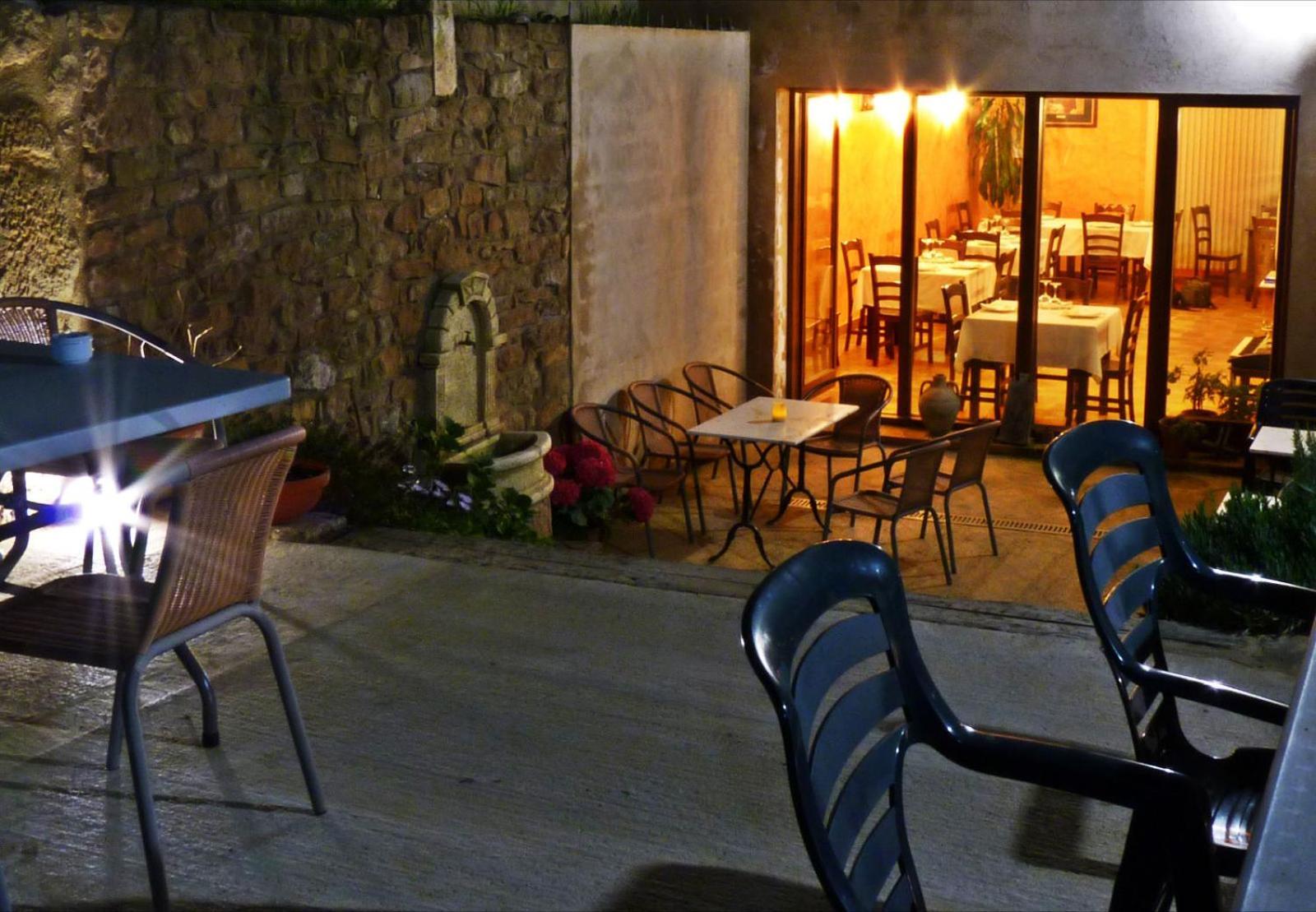 Hostal La Fuente Buera Kültér fotó